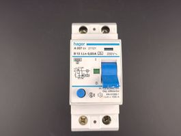 Hager A 037 C1 B13 (21121) FI / LS