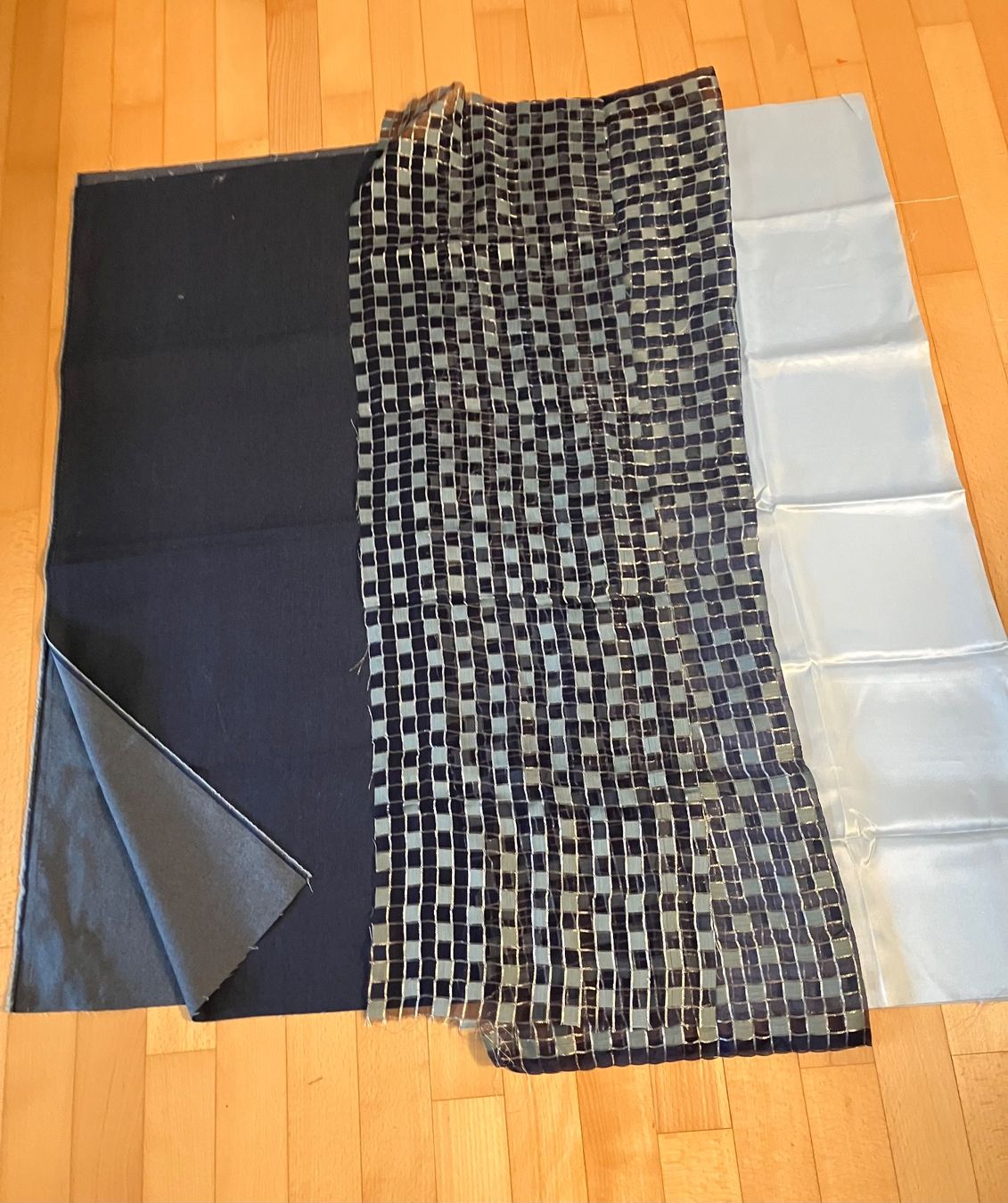 Tessuti: Stoffpaket Blau – Nuovo e nell'imballaggio originale da Stäfa venduto da ummroxana