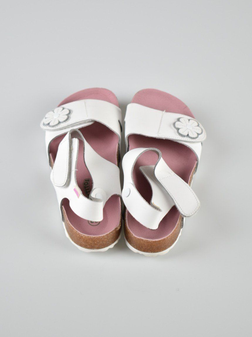 Chaussures filles: Guantitos Sandalen, Leder, Gr.33 – D'occasion à Nürensdorf par 2ND_STORY 1