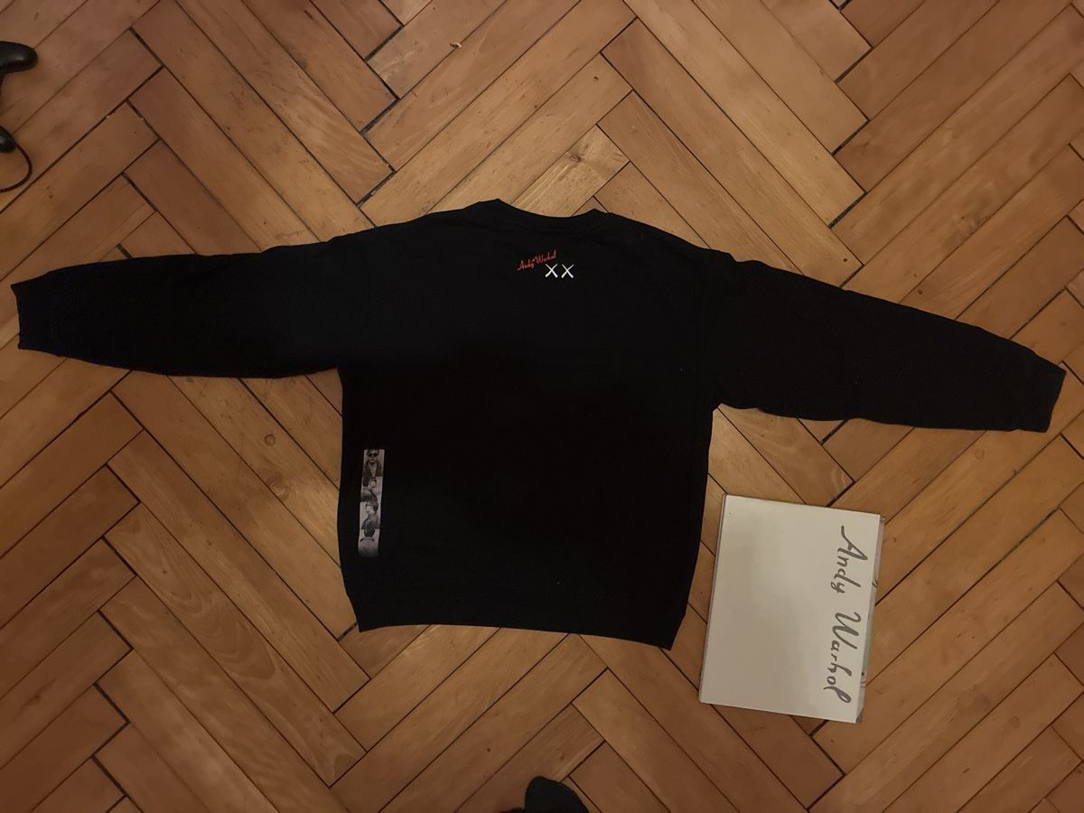 Maglioni & Felpe: Kaws warhol Pullover Grösse m und Buch – Usato da Zürich venduto da ani_8jg5 1