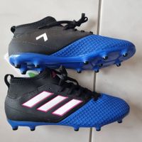 NEUE tolle Nocken-Fussballschuhe Gr. 38 für sportliche Kids