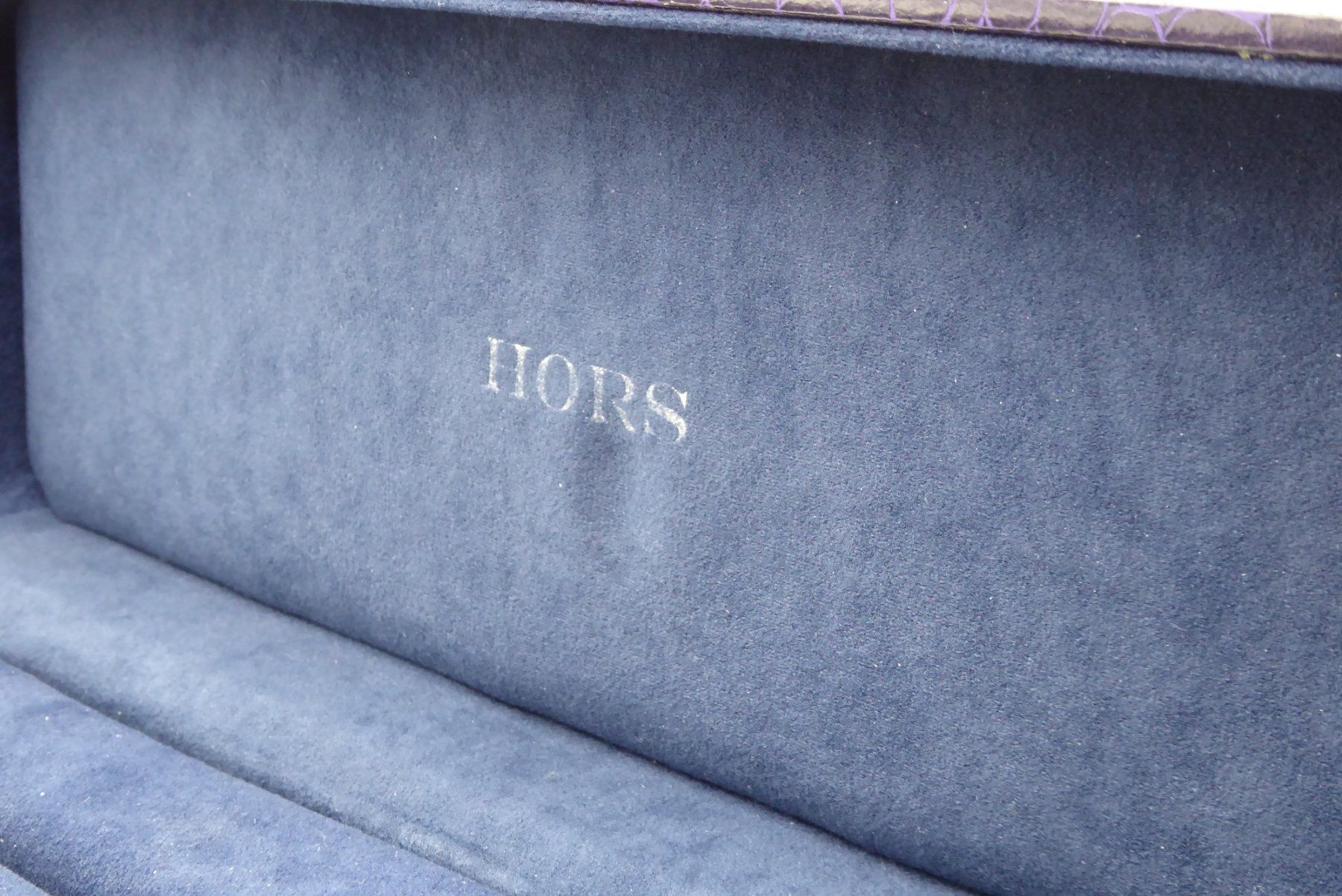 Portagioie: Hors box for jewelry – Usato da Geneve venduto da adr_xk6n 5