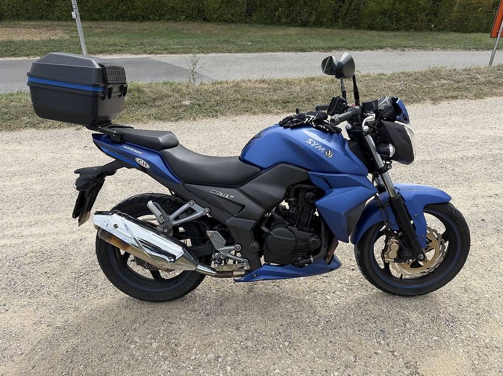 Strada: Sym Wolf 250i – Usato da Petit-Lancy venduto da Londnon 1