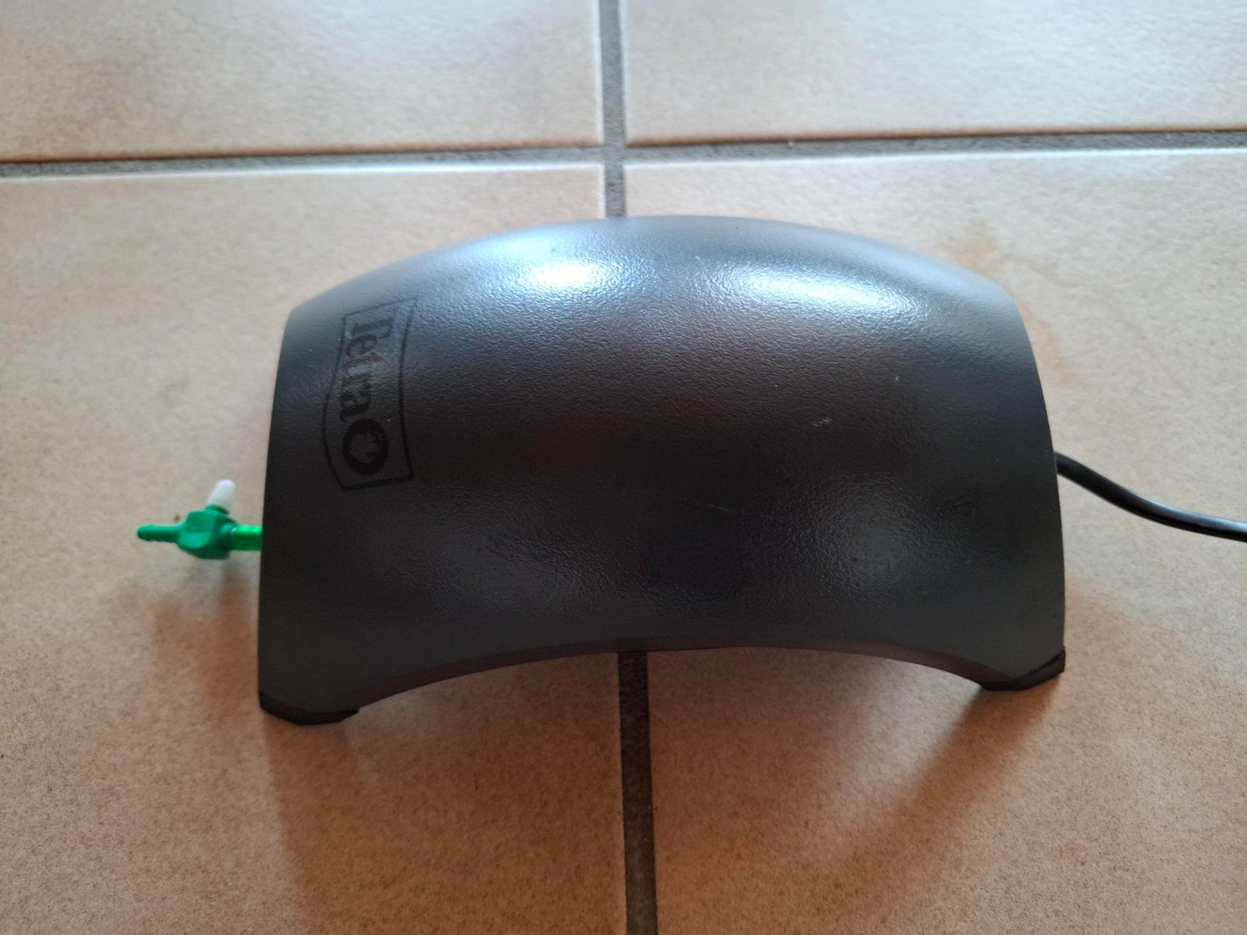 Pumpen: Tetra Luftpumpe APS 400 – Gebraucht aus Thayngen von crissou