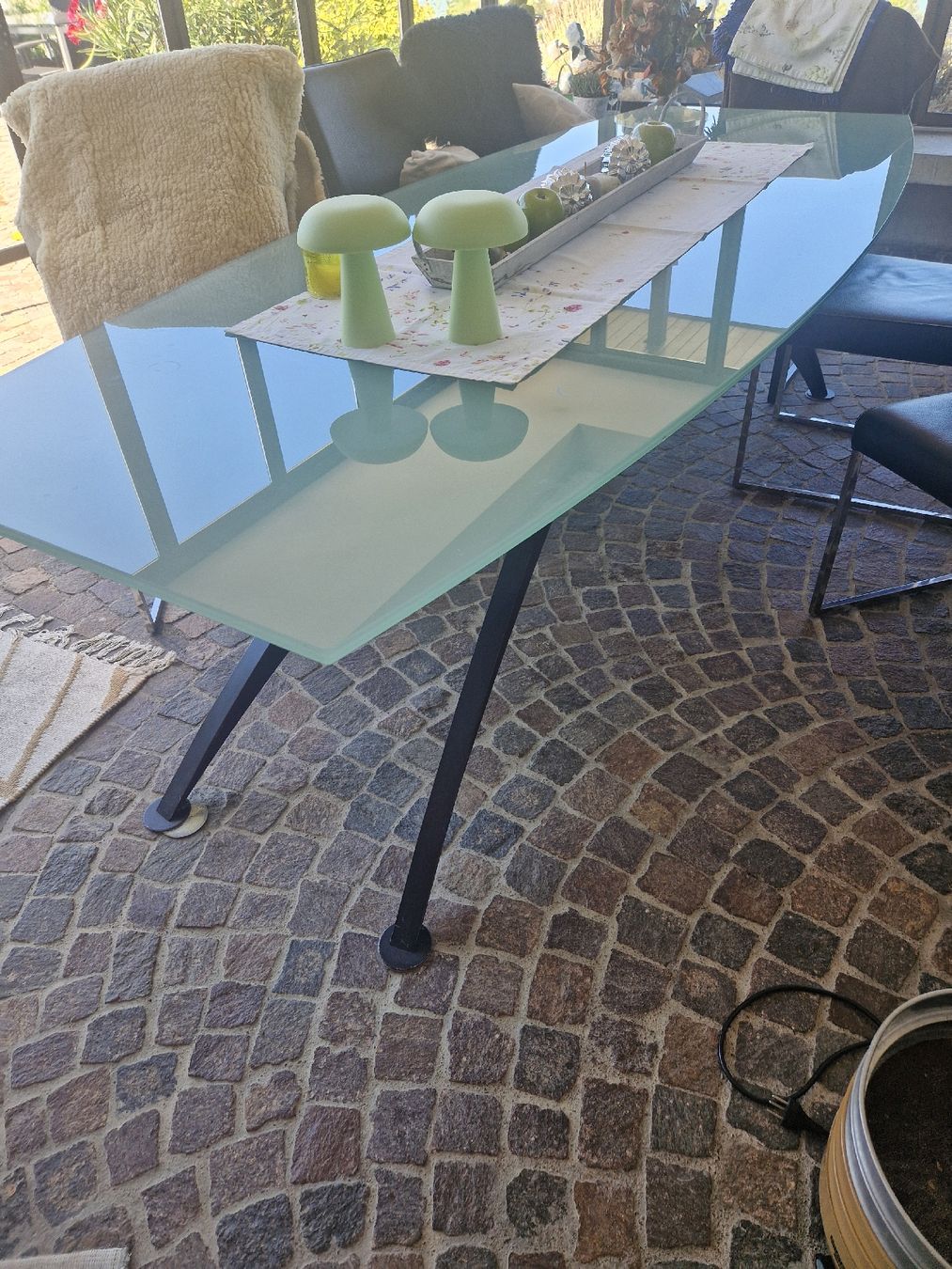 Tavoli: Esstisch  240cm lang – Usato da Mörigen venduto da Clio111 1