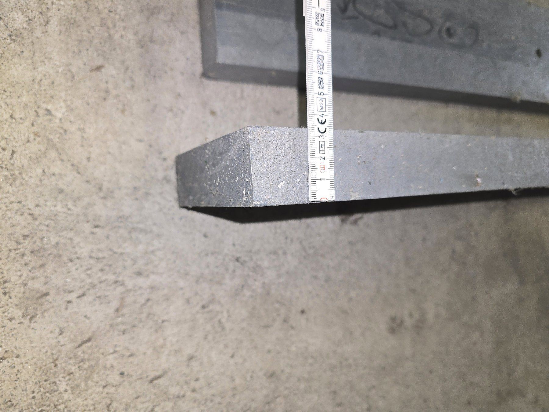 Articoli in legno: Planches en plastique - imputrescible, solide et flexible – Usato da Savièse venduto da Laguinee 3