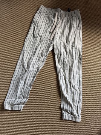 Zara Sommerhose, Streifenmuster, Grösse M, Top Zustand