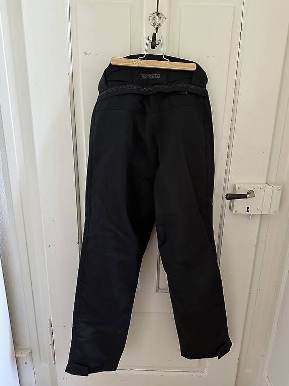 Pantalons: Difi Motorradhose Damen – Neuf avec emballage d'origine à Buchs AG par Sibylle34 1