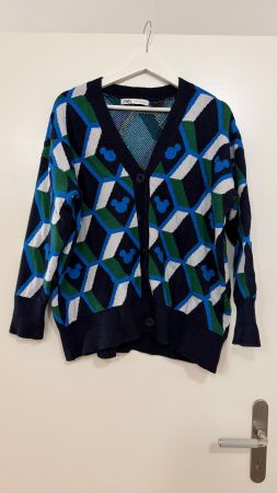 Strickjacke mit Mickey Mouse Muster