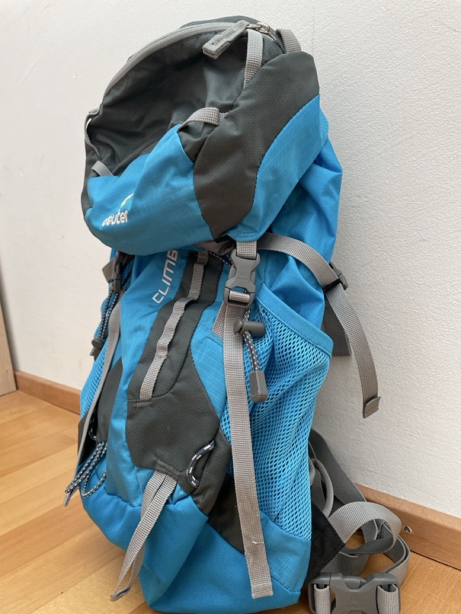Deuter Sacs & sacs à dos: Kinder Wanderrucksack Deuter Climber – D'occasion à Richterswil par Ahuesli 1