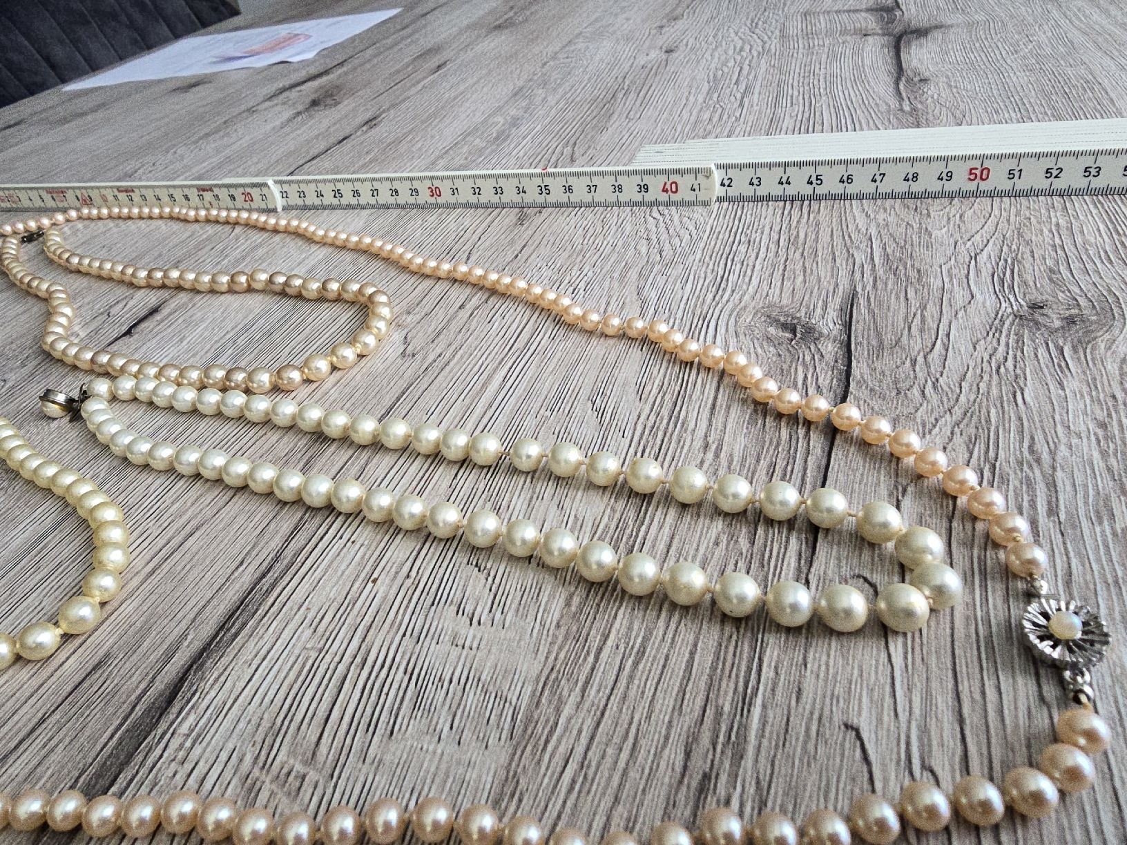 Catenine: Alte verschiedene Perlenketten Modeschmuck..... – Usato da Stansstad venduto da raser0rico 3