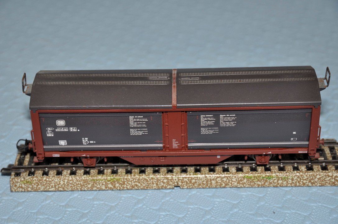 Märklin Modellini di ferrovie: Märklin Güterwagen – Usato da Niederscherli venduto da lama8567 4