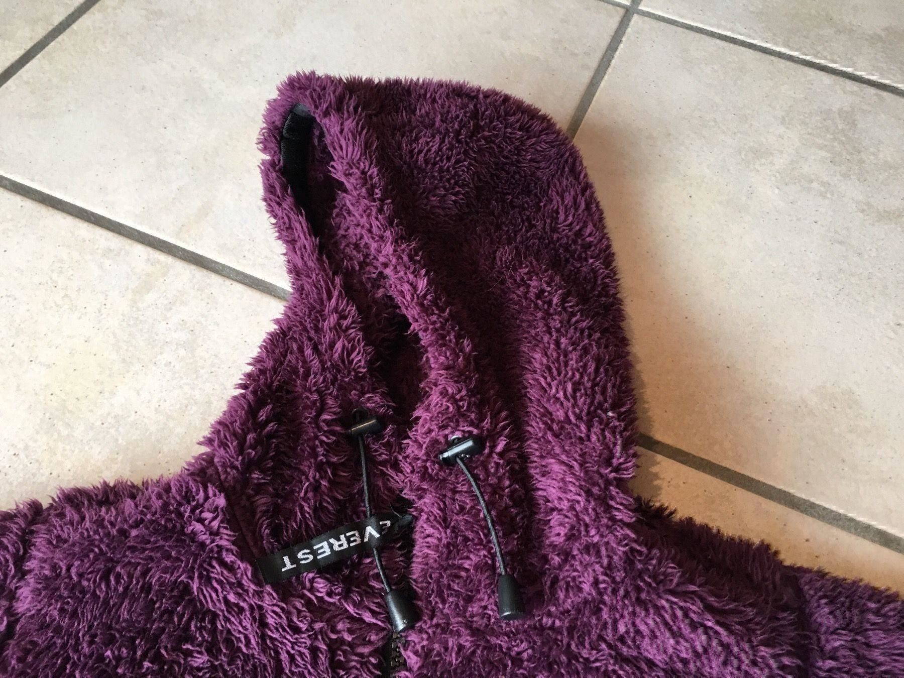 Altro abbigliamento per bambina: veste capuchon en teddy 128 violet – Usato da Orpund venduto da Mary8972 1