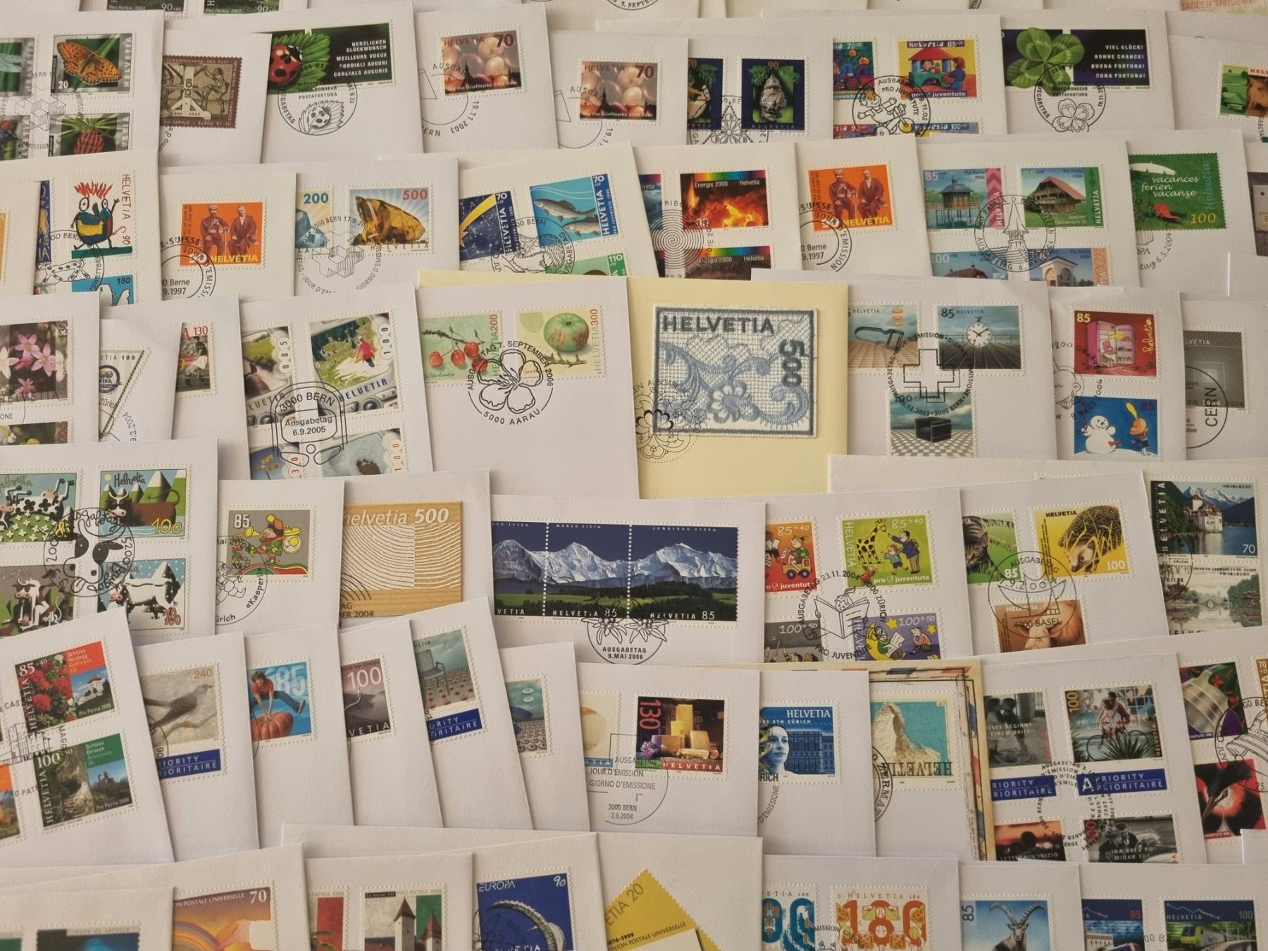 Alle Briefmarken: Lot mit 200 FDC Briefe Schweiz – Gebraucht aus Gümligen von Geniusbuy 2
