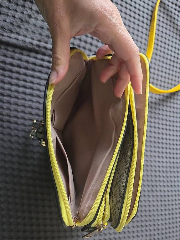 Borse da donna: Schöne Tasche mit vielen Fächern – Usato da Zürich venduto da Ste87R 3