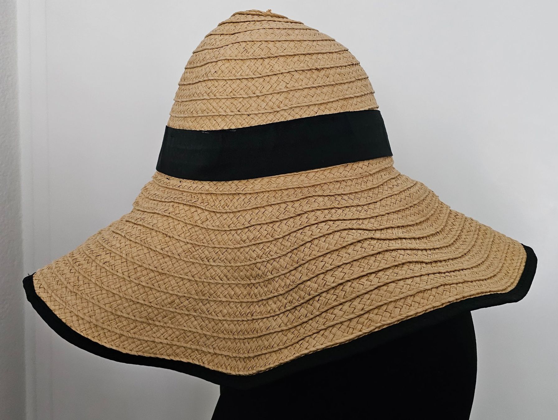 Copricapi, berretti & cappellini: Grand chapeau de paille – Usato da Court venduto da Jovi2 5