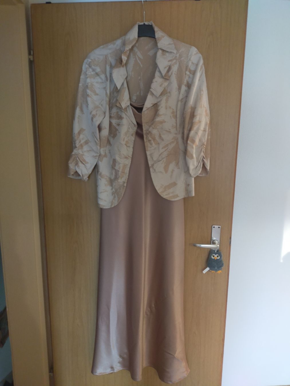 Vestiti: Kleid+Jacke 2teiliges Set Gr.M/L – Usato da Oberhofen TG venduto da tryxta