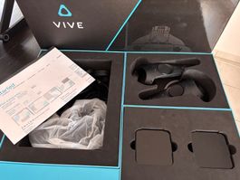 HTC Vive VR complete set like new