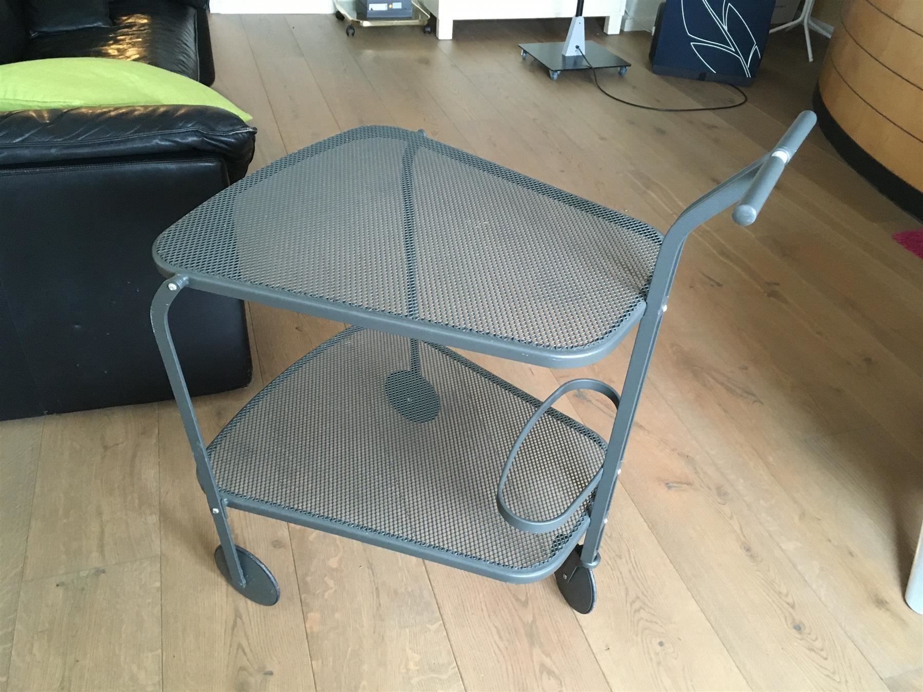 Mobili & Arredamento: edles Serviermöbel / Design Globus – Usato da Rheineck venduto da emma.gut 8