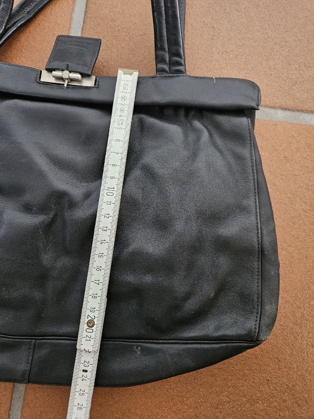Borse da donna: Elegante Handtasche Vintage  – Usato da Eschenbach SG venduto da MarThu 4