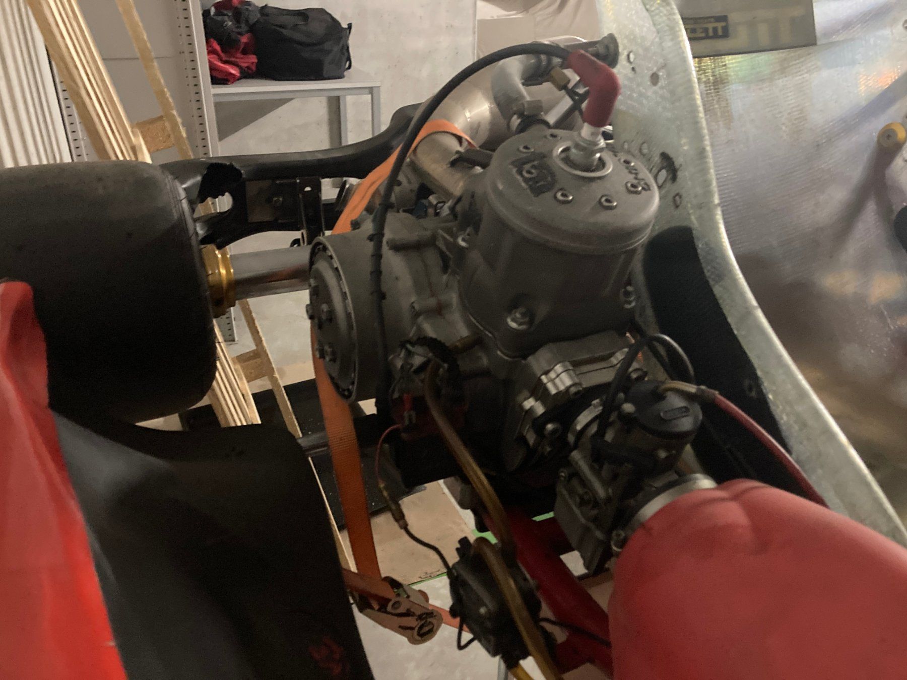 Swiss Hutless Go-Kart: GO Kart 125ccm 2 Gang – Usato da Sempach venduto da Hhelfenstein 3