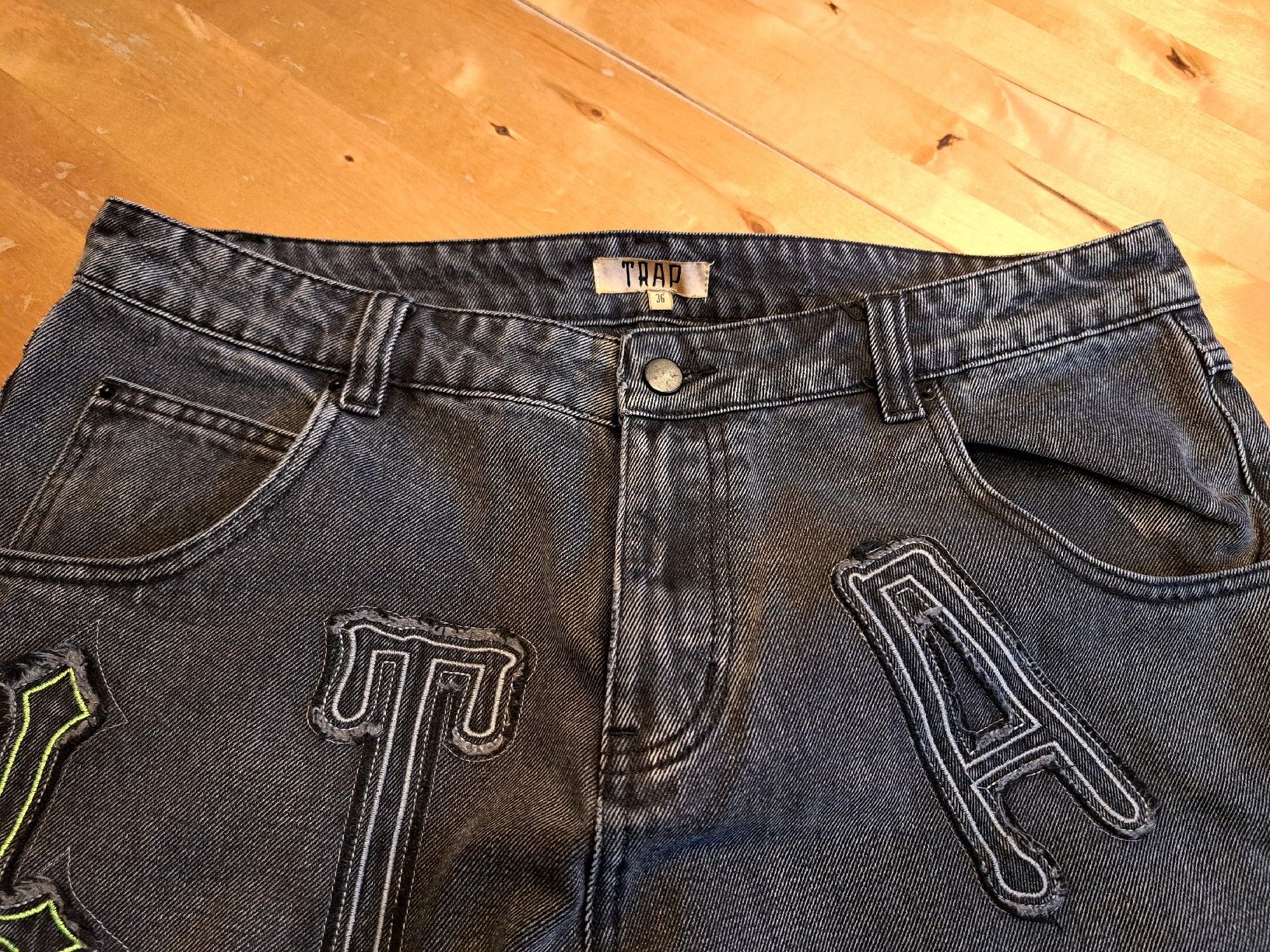 Trapstar Pantaloni: Hose von Trape Gr 36 – Usato da Ittigen venduto da Chrimueller 1