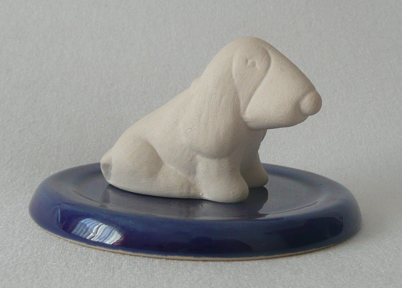 Diffusori di oli essenziali: Duftkeramik - Hund mit Untersetzer blau – Nuovo e nell'imballaggio originale da Mauren venduto da Yeelen 2