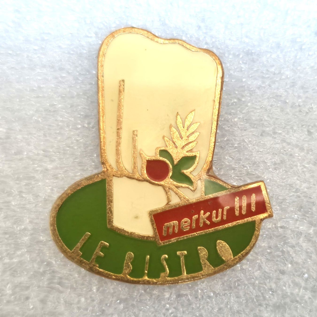 Plaquettes & Badges: Pin - Merkur "LE BISTRO" – D'occasion à Hochfelden par McGarrett