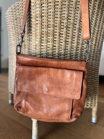Umhängetasche „Rai“ - Marke BEAR braun/cognac