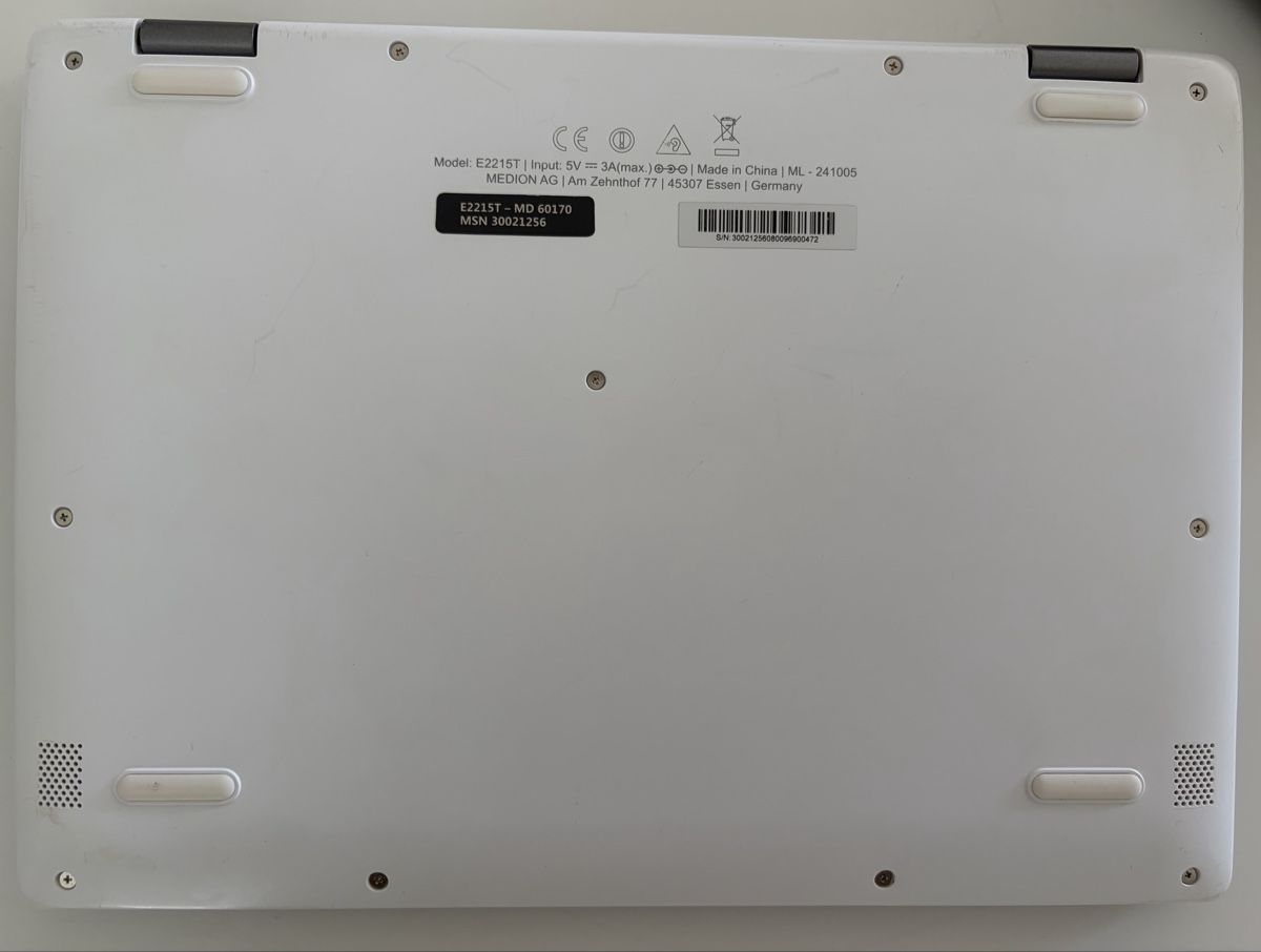 Notebook: LIFE E2215T Notebook mit Tasche und Netzteil – Usato da Nussbaumen AG venduto da aline.ha 5