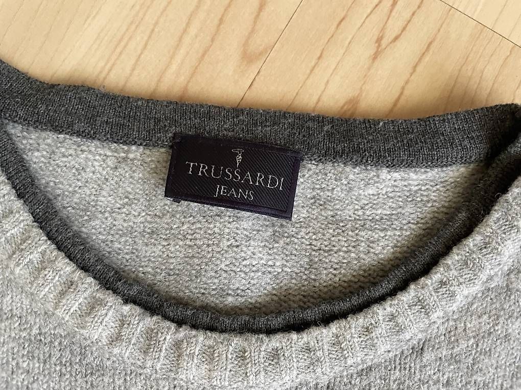 Maglioni & Felpe: Schöner Trussardi Jeans Wollpulli Männer M-L grau – Usato da St. Gallen venduto da K_Blum 1