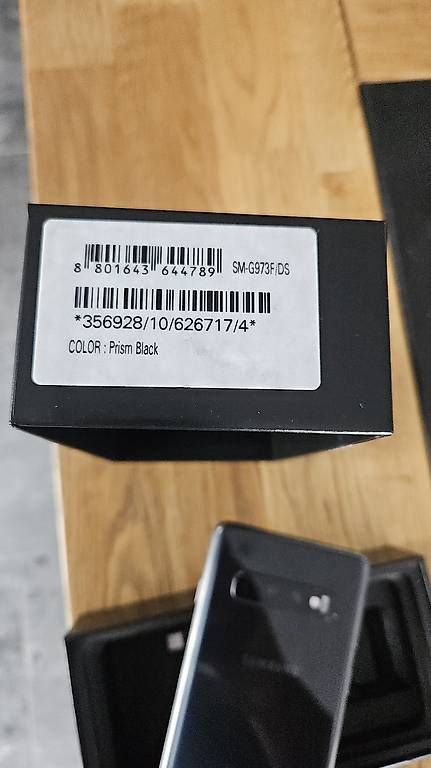 Telefoni cellulari / Smartphones: Samsung Galaxy S10 – Usato da Obergösgen venduto da Paragon 3