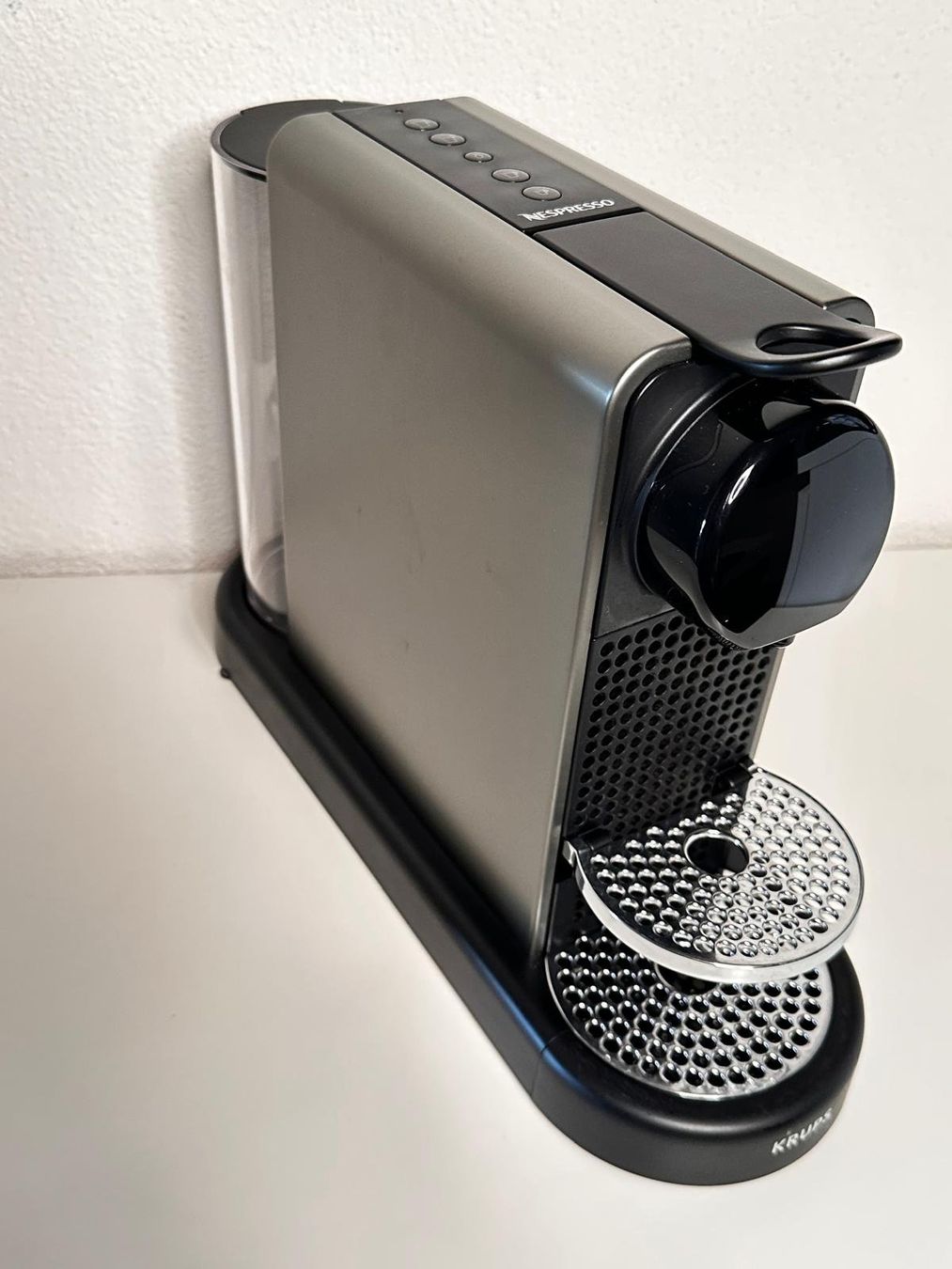 Nespresso Kaffeemaschinen & Espressomaschinen: Krups Nespresso CitiZ Platinum Schwarz/Titanium – Gebraucht aus Schenkon von mar_5b9x 3