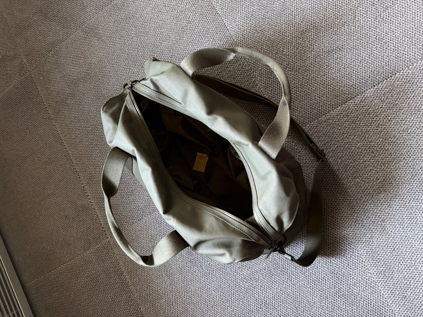 Borse: Horizn Studios SoFo L Weekend Bag CHF 270 – Nuovo (secondo la descrizione) da Unterseen venduto da SONY-CoolGo 3