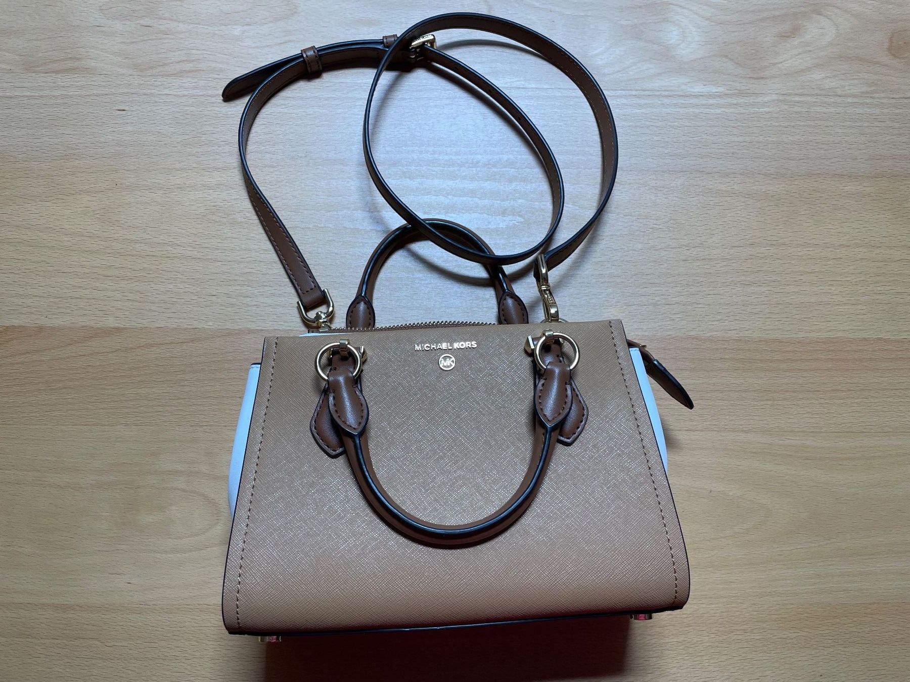 Michael Kors Taschen für Damen: Michael Kors Umhängetasche – Beige/Braun – Gebraucht aus Kloten von gma20