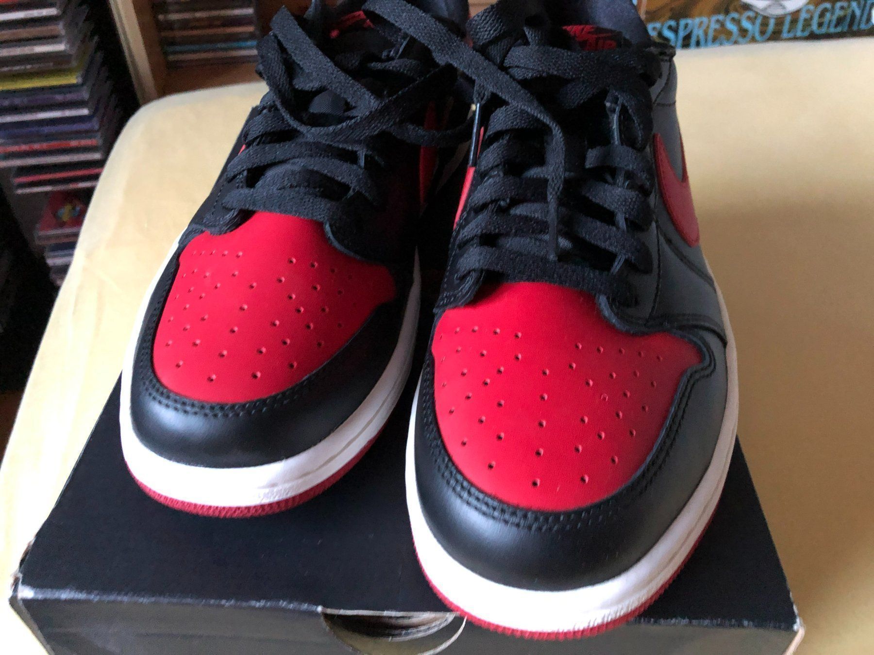 Jordan Scarpe da uomo: Nike Air Jordan 1 Low "BRED" 2015 - EU44 – Usato da St. Moritz venduto da comeflywithme 5