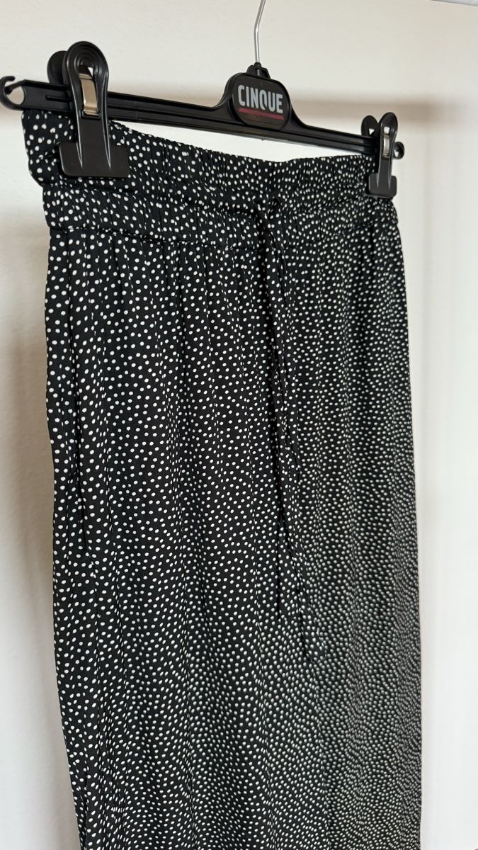 Zara Pantaloni: Zara Sommerhose – Usato da Schaffhausen venduto da R_Muzh 2