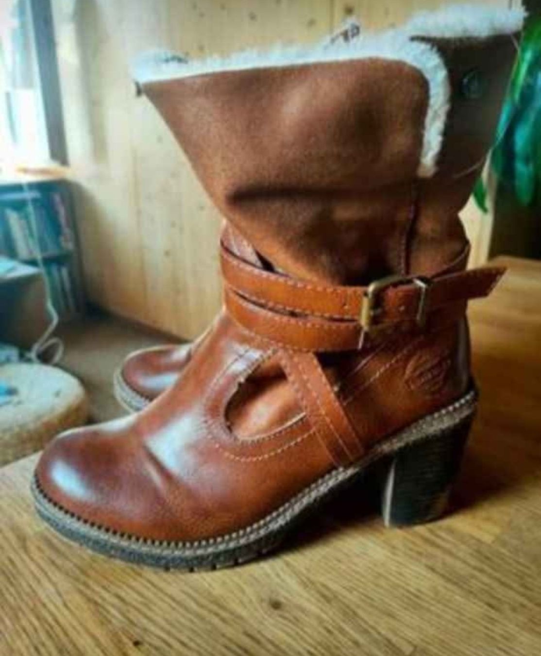 Scarpe da donna: Stiefel Refresh Gr. 38 – Usato da Herisau venduto da lau_w58z