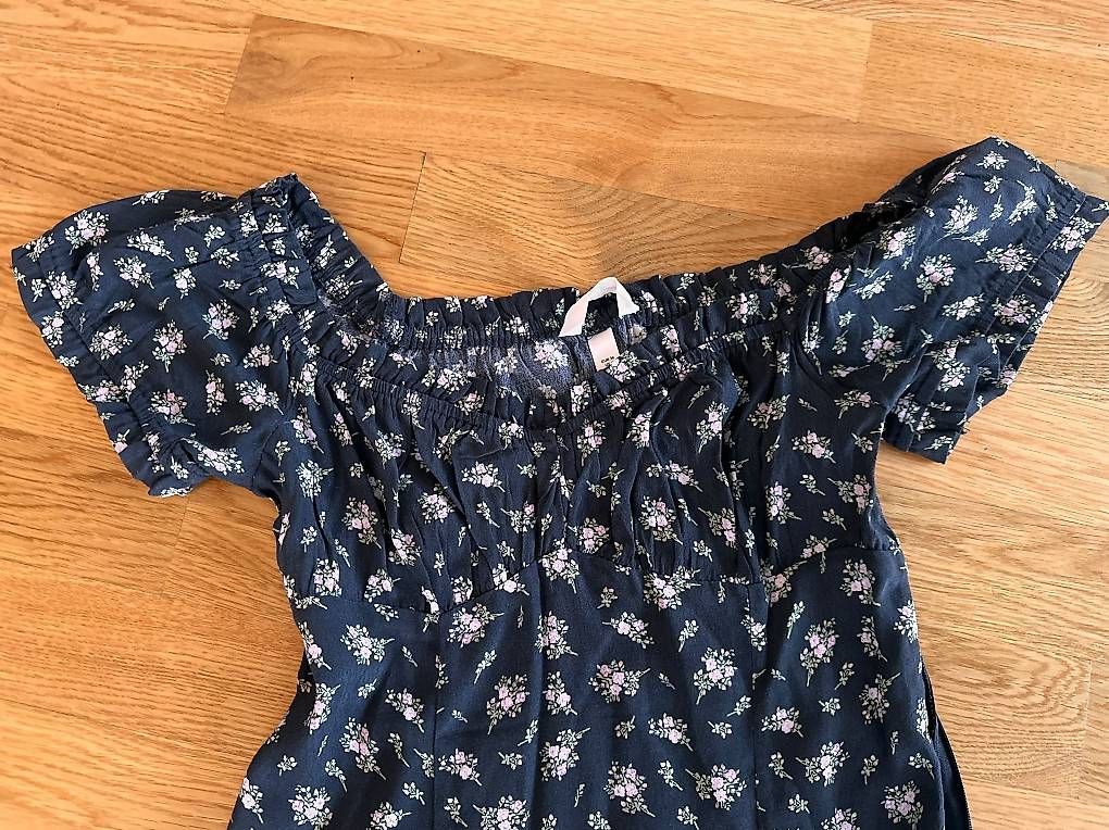 H&M Vestiti: Sommerkleid mit Schlitz. Viskose. Gr. 36. – Usato da Zürich venduto da Sunnyflower97 2