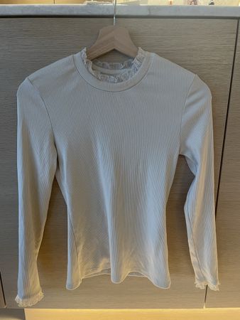 ONLYLES LIE Langarmshirt creme Gr. XS