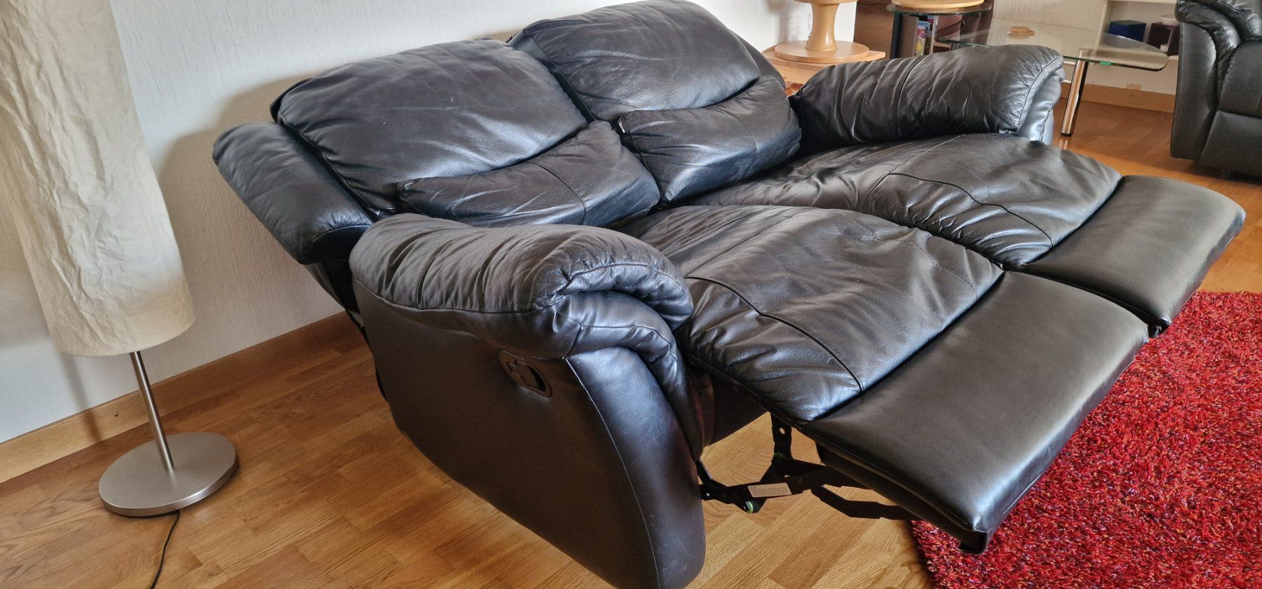 Divani: Canapé relax cuir 2 places, noir, confortable – Usato da Onex venduto da Pascalito_01 2