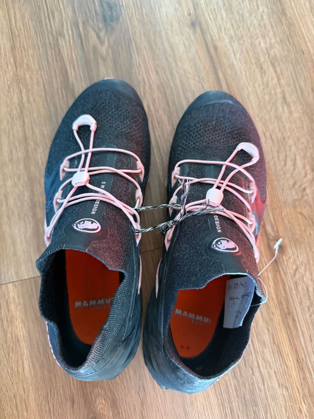 Mammut Scarpe da donna: Mammut Trekkingschuhe Damen Gr.39 – Nuovo (secondo la descrizione) da Rorbas venduto da Maioc 1