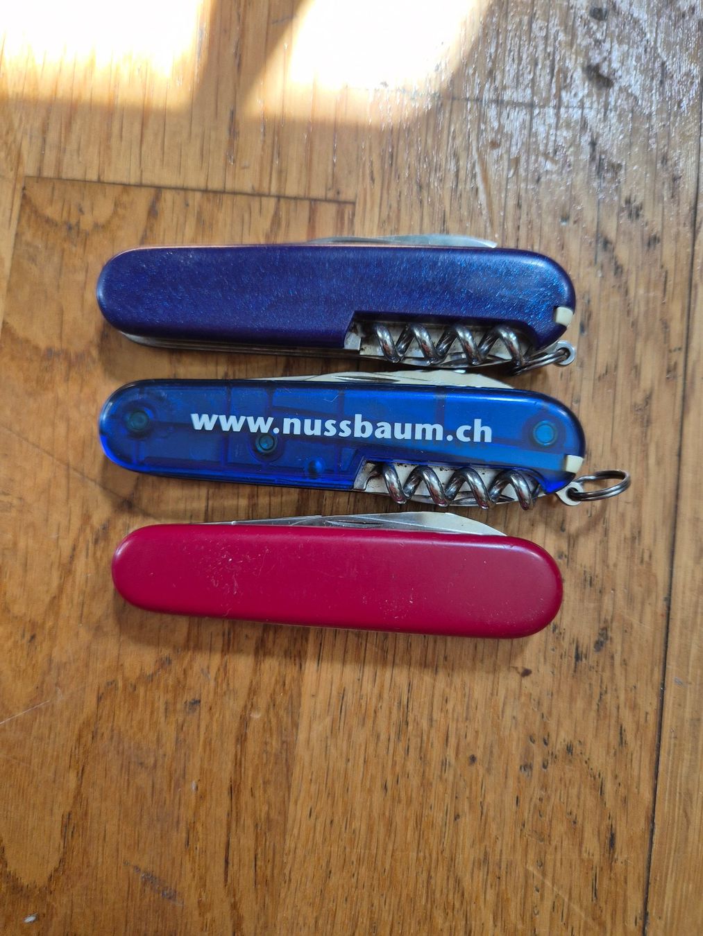 Victorinox Taschenmesser: 3 Victorinox Sackmesser – Gebraucht aus Zürich von dekuking 1