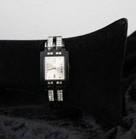 Damenarmbanduhr Swatch mit Strasssteine