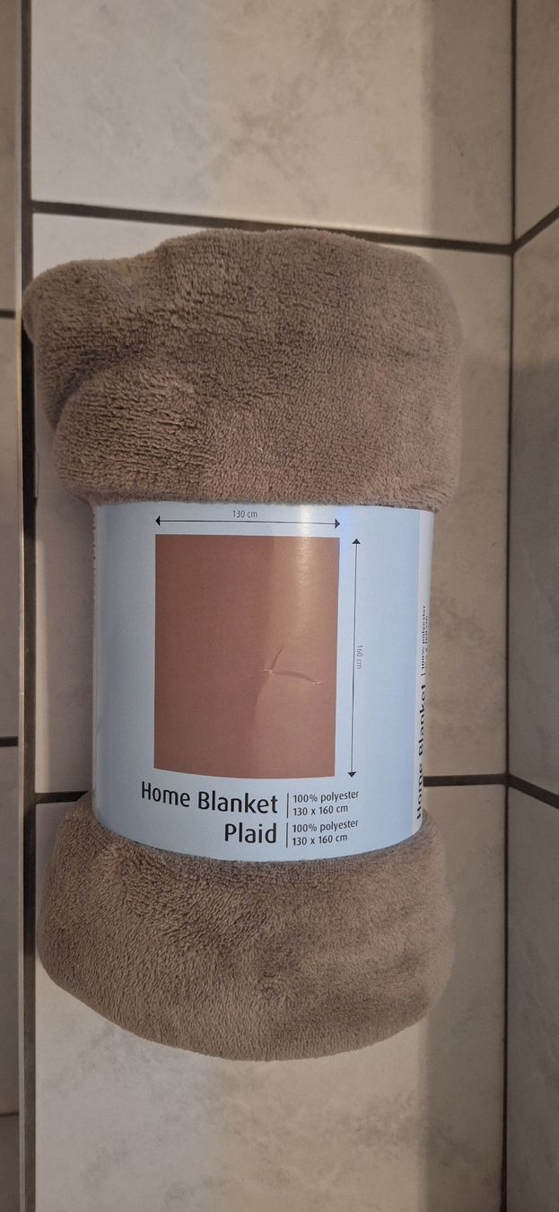 Coop Coperte: kuschelige Decke  braun neu – Nuovo e nell'imballaggio originale da Schwyz venduto da cla_8w6t