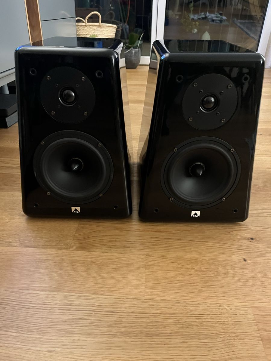 Casse acustiche: XTZ 93.23 speakers & Zeus Audio cables – Usato da Zürich venduto da oas_8xnz