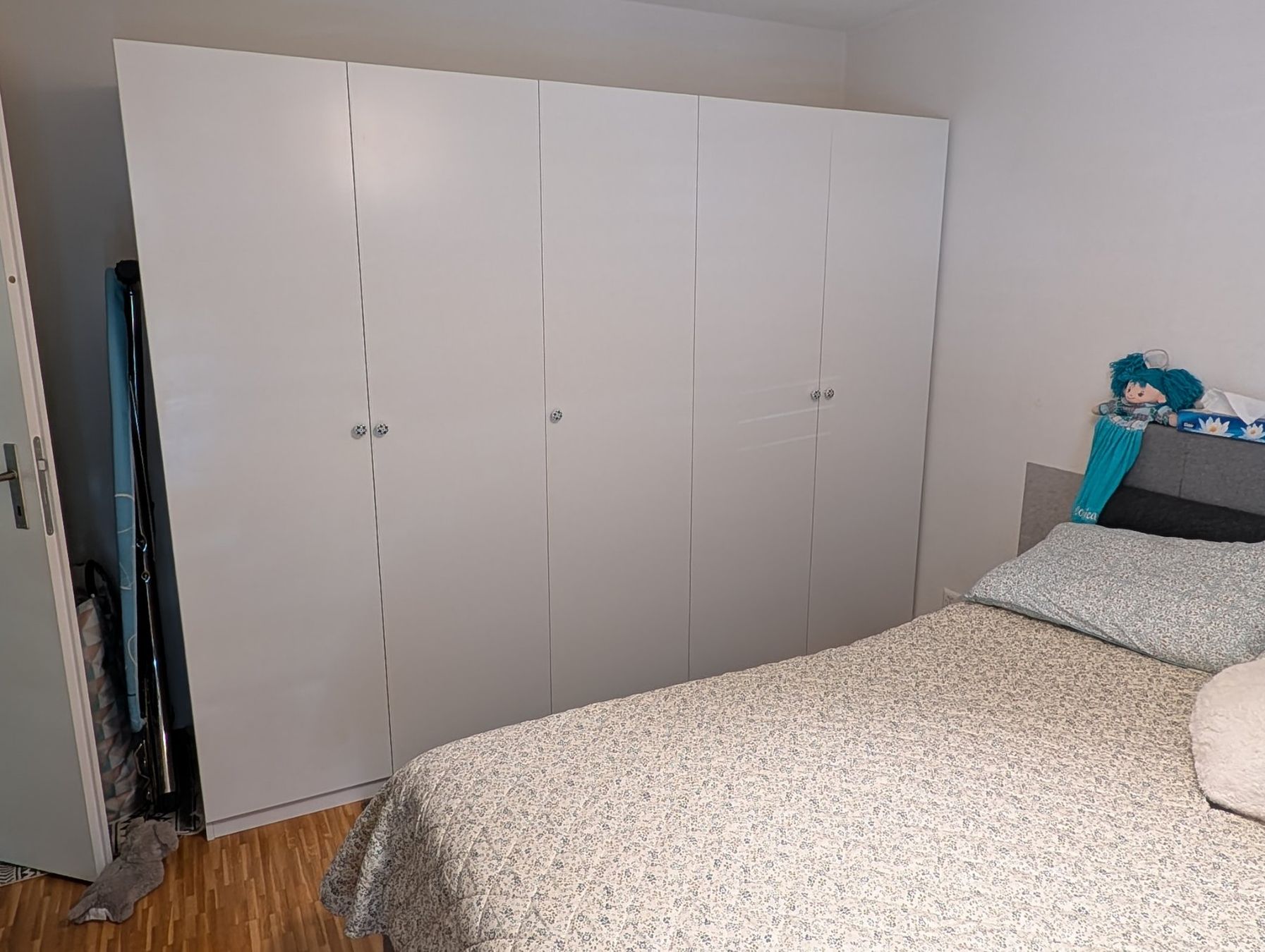 Ikea Schränke: Armoire chambre à coucher – Gebraucht aus Echallens von michllbis