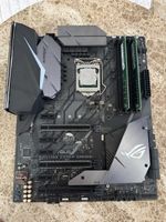 ASUS ROG Strix Z370-F Gaming + Intel Core i7-8700K + 32GB DD