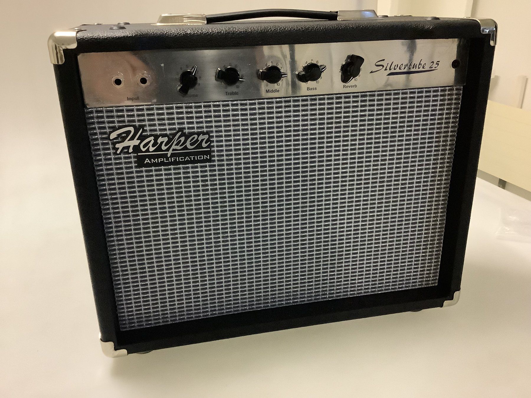 Amplificatori: Gitarrenverstärker Harper Silvertube 25-10 – Nuovo (secondo la descrizione) da Schaffhausen venduto da outlet-music