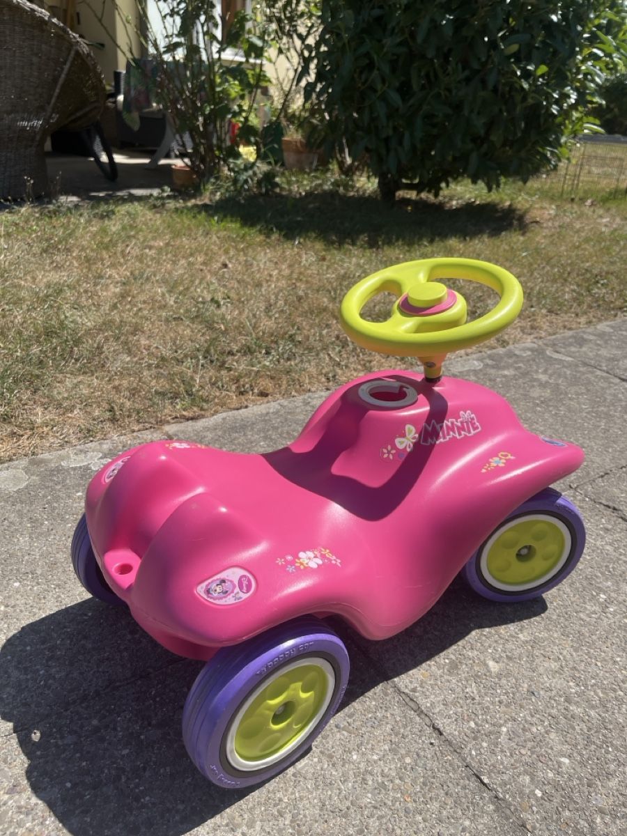 Big Fahrzeuge für Kinder: Minni Mouse Bobby Car in Pink – Gebraucht aus Niederhasli von dia_2kqp 1